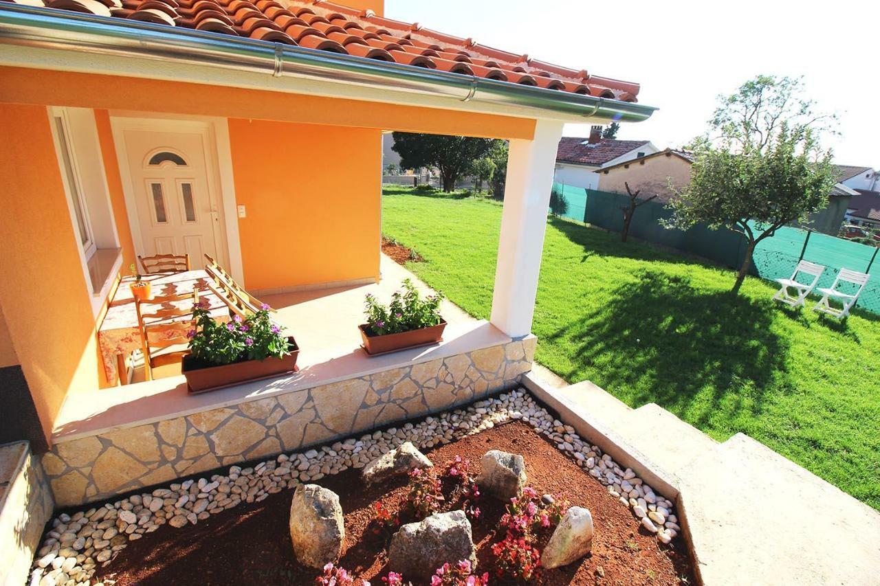 شقة House Anna بوريتش المظهر الخارجي الصورة
