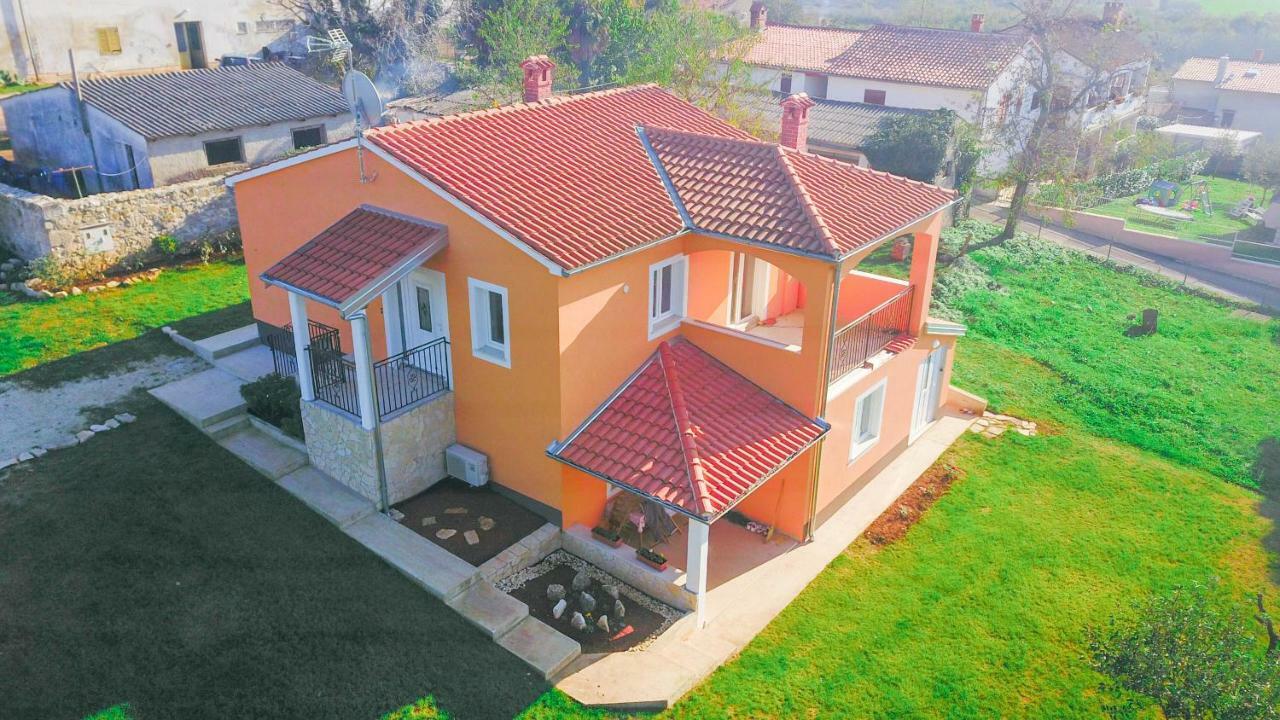 شقة House Anna بوريتش المظهر الخارجي الصورة